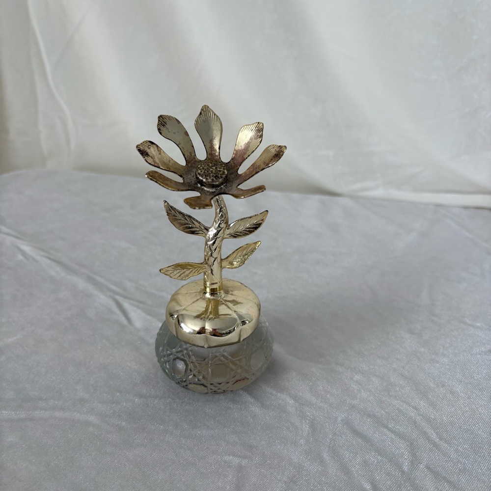 Vintage Avon flower bottle keepsake home decor trinket silver metal